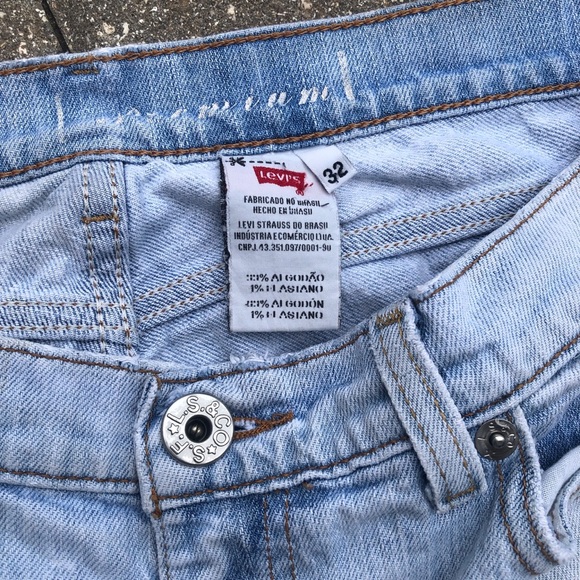 Vtg Levi’s Premium White Wash Mid Rise  Jeans - Picture 4 of 4